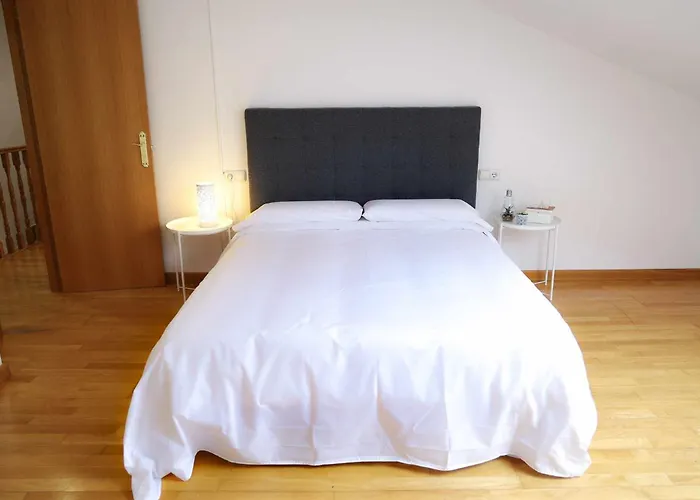 33 Pasos Catedral - 2 ليون